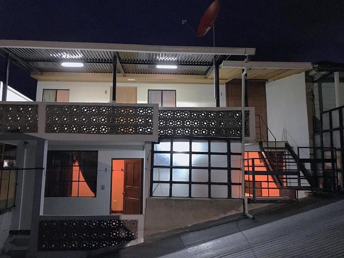 Hotel Del Ferrocarril Quetzaltenango Bagian luar foto